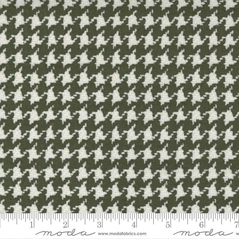 Yuletide Gatherings Ivy Houndstooth (Flannel)