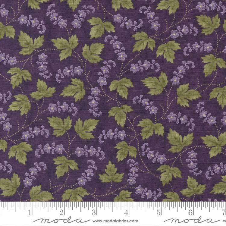 Iris and Ivy Plum Stacked Flower