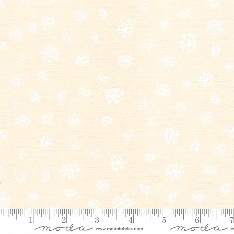 Woodland Wildflowers Cream Whit 45587 11 Moda #1