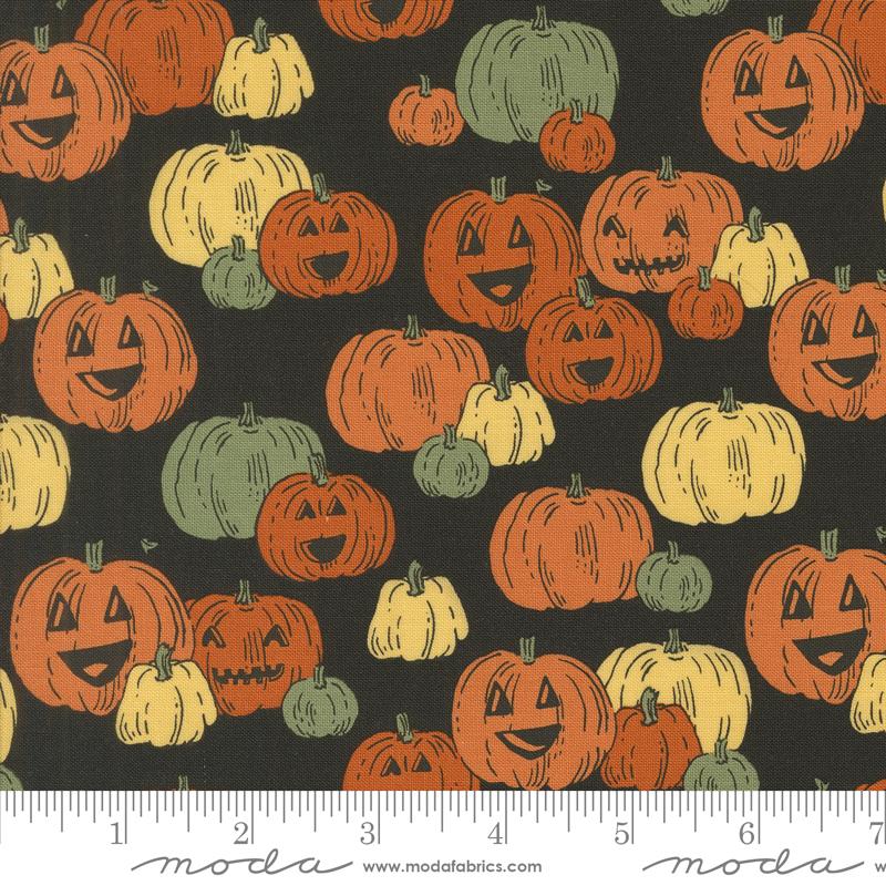 Home Sweet Haunt Midnight Pumpkins 20916 17