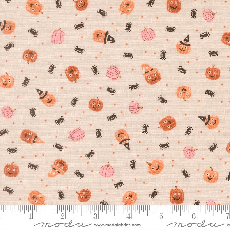 Purrs and Boos Moonbeam 39064 11 Moda #1