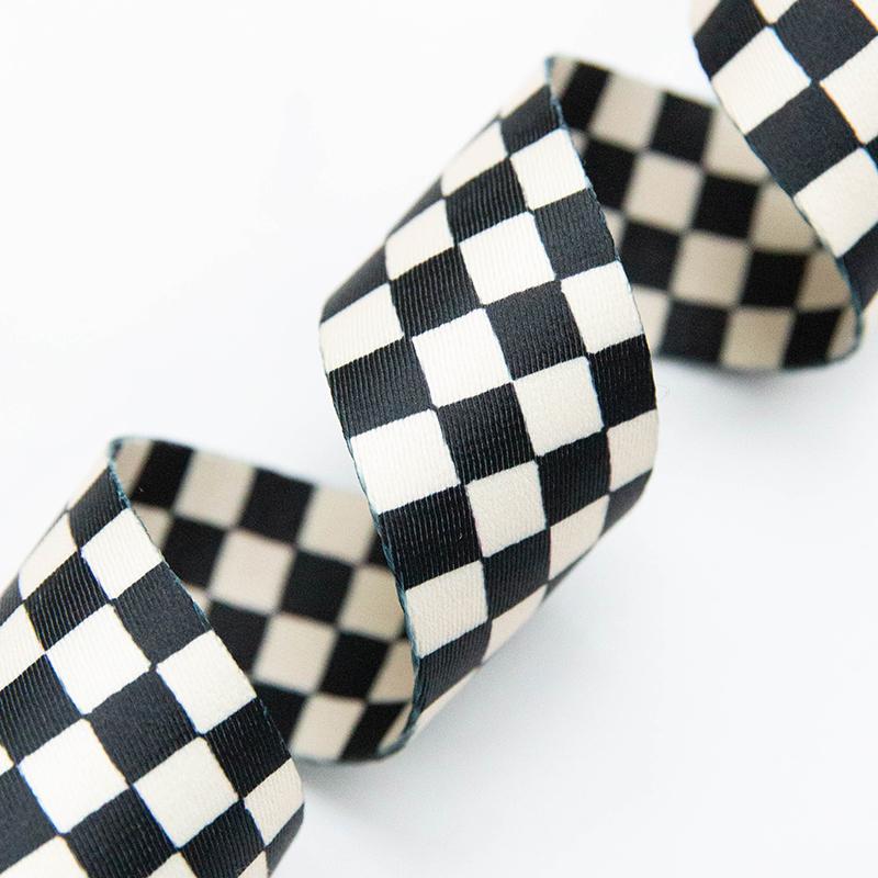 Webbing 1.5" Checker in Blk/Nat SSCWEB 58 Stitch Supply#25