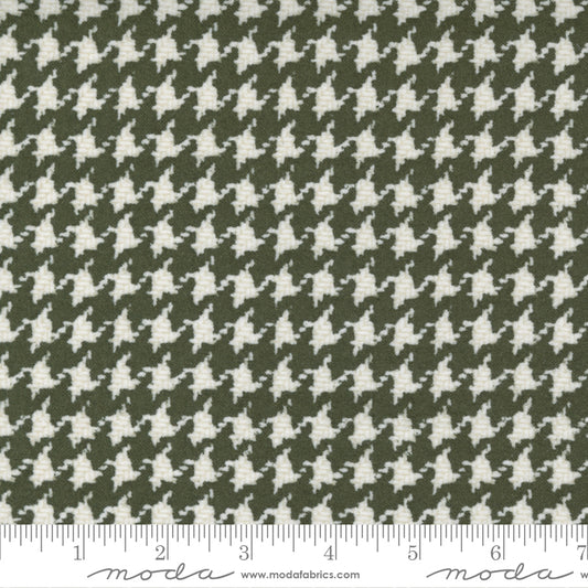 Yuletide Gatherings Ivy Houndstooth (Flannel)
