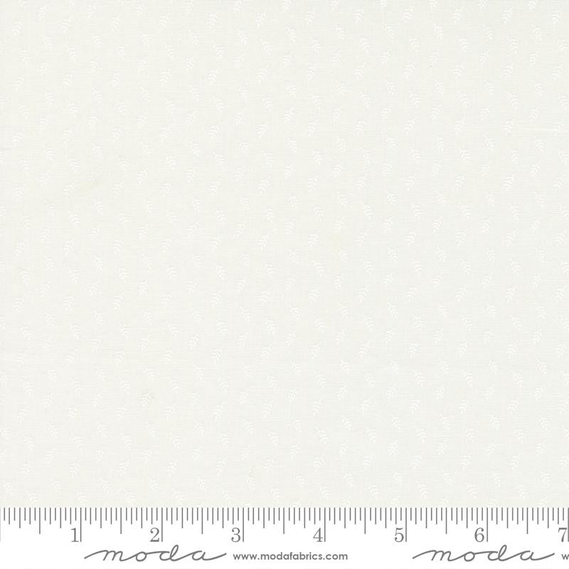 Honeybloom Milk White 44348 21 Moda #1