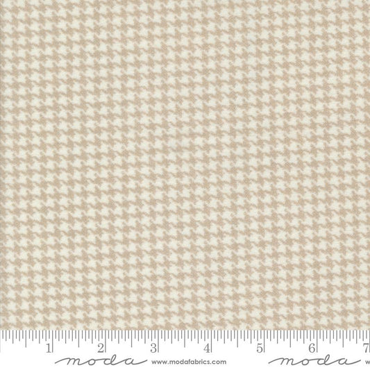 Farmhouse Flan III Cream 49276 11F Sm Houndstooth