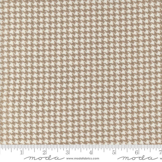 Farmhouse Flan III Cocoa 49276 13F Sm Houndstooth