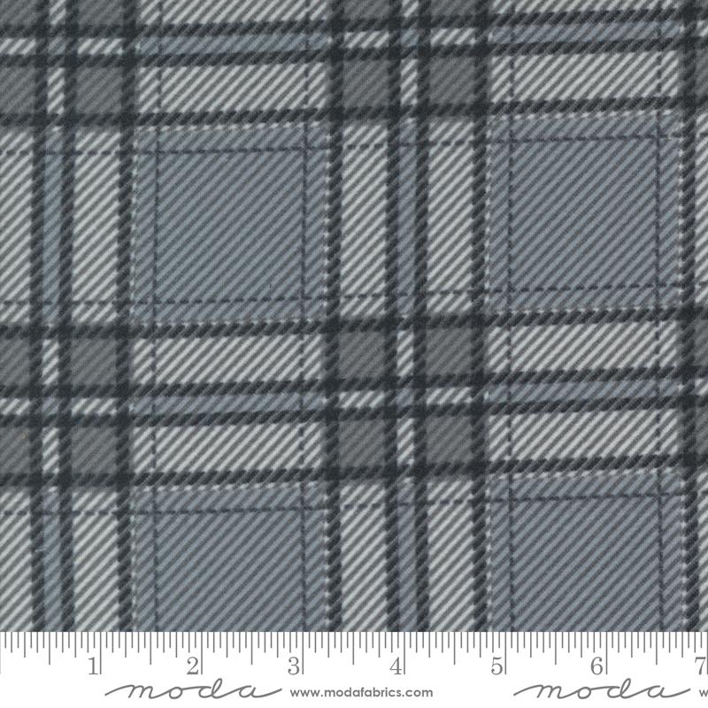 Farmhouse Flan III Pewter 49278 14F Moose Plaid