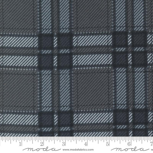Farmhouse Flan III Graphite 49278 15F Moose Plaid