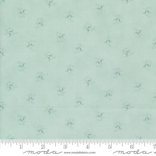 Sandalwood Eucalyptus Tiny Print 44388 13