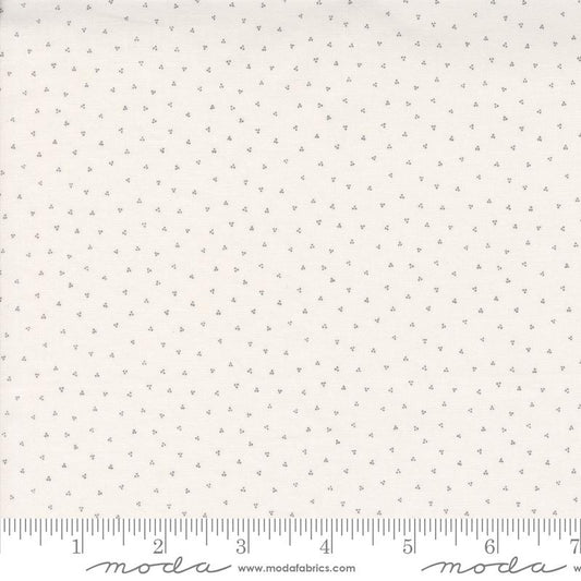 Itty Bitty BG Gath Tiny Tri Dots Grey 49281 13
