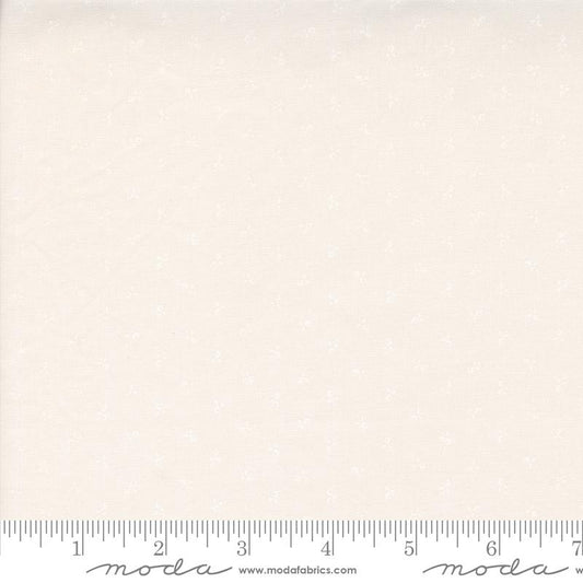 Itty Bitty BG Gath Tiny Flower Off White Wh 49282 11