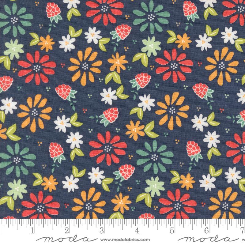 Raspberry Summer Lg Floral Blueberry 37690 20