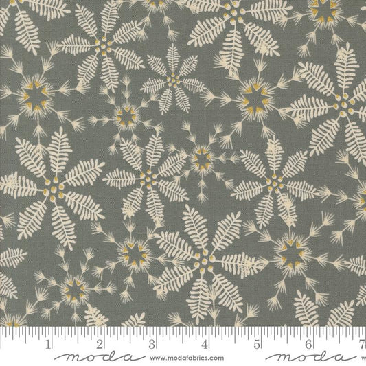 Old World Yuletide Snowflake Fog 45624 24M