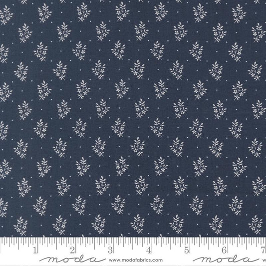 American Gatherings III Flower Sprig Sm Floral American Blue 49327 15