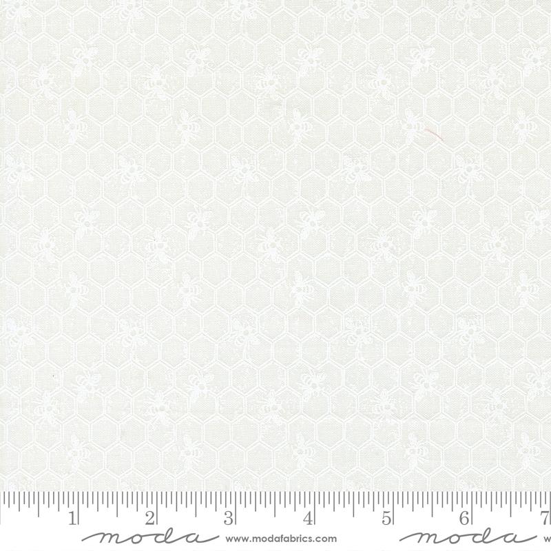 Wild Honey Daisy White Honeycomb 5253 21