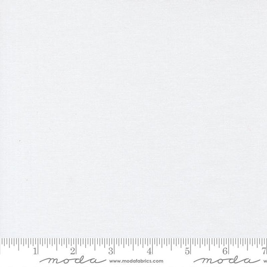 Bella Solids White White 9900 500 Moda #1