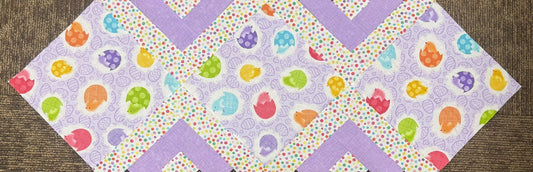 In The Middle Kit 15" x 43" Easter Eggs