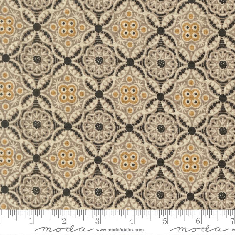 Posh Onyx Noir Medallion 30772 15