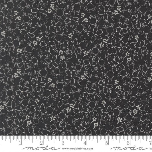 Arabesque Wonder Midnight Wonder Florals 33835 17