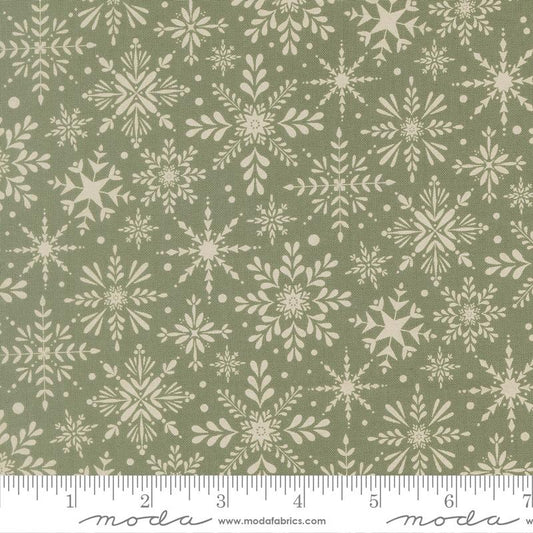Gingerbread Lane Snowflakes Mistletoe 26153 13
