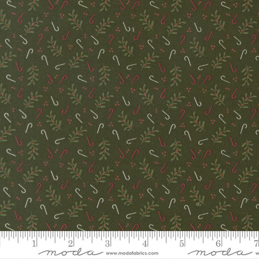 Gingerbread Lane Candy Canes Pine 26157 15