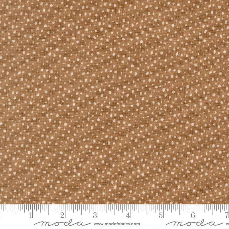 Gingerbread Lane Flurry Dots Cocoa 26158 22