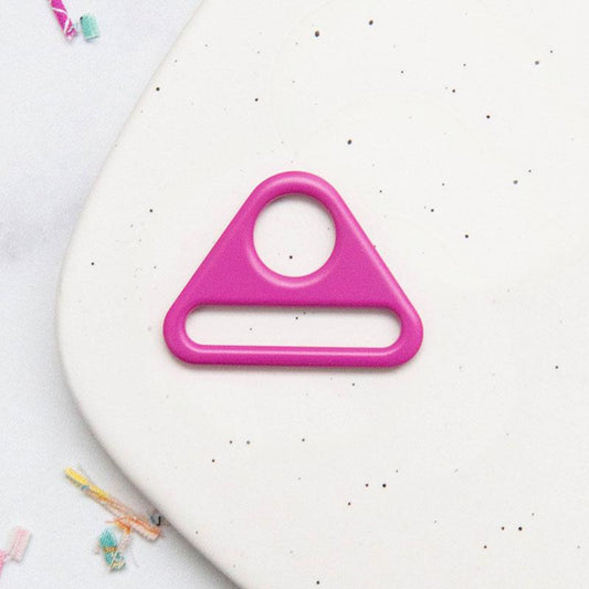 1.5" Triangle Ring  Purp B SSCH30