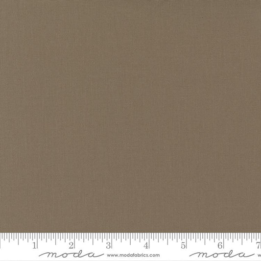 Bella Solids Weathered Teak 9900 129 Moda #1