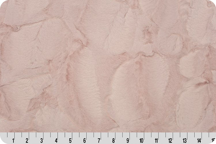 Luxe Cuddle Hide Ice Pink 60"