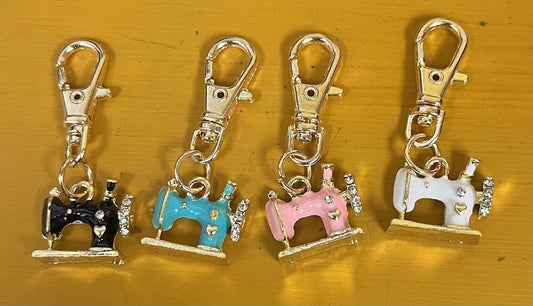 Sewing Machine Charm Pink (each)