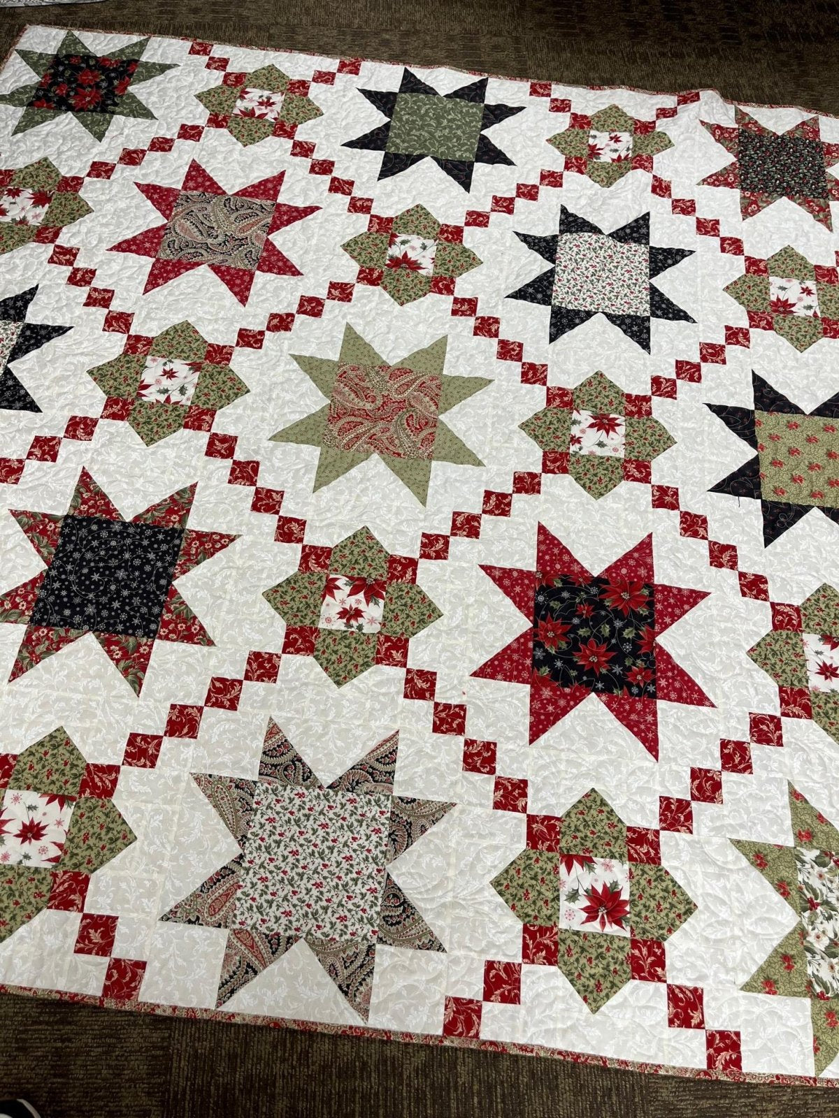 Legacy Kit 80" x 80" in Poinsettia Plaza